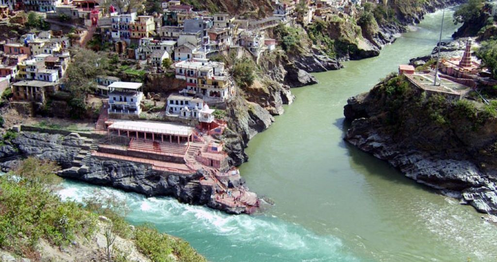 devprayag-town-and-confluence