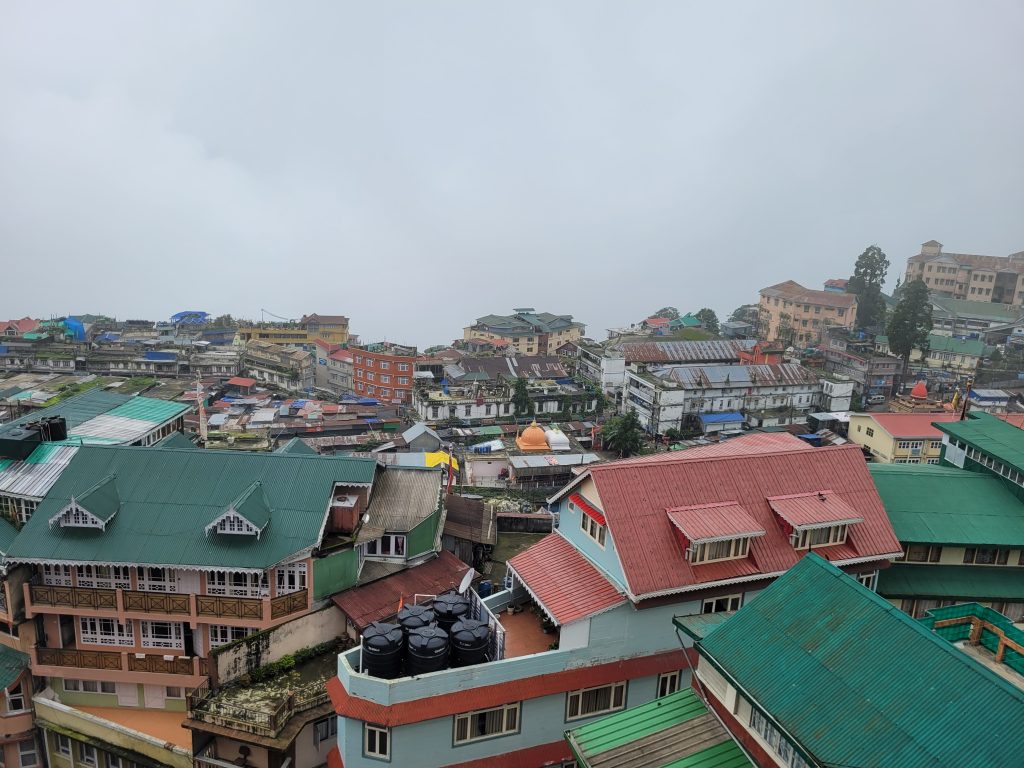 darjeeling-market-view
