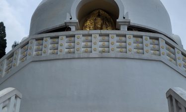 peace-pagoda-darjeeling