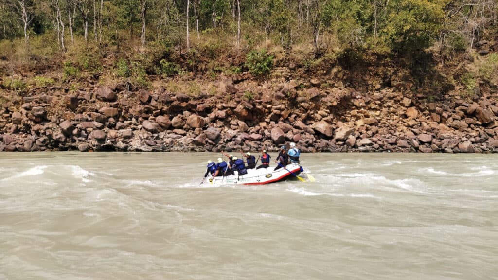 river-rafting-camping-in-rishikesh